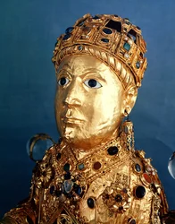 Reliquiarstatue von St. Foy, Detail des Kopfes, ca. 980 (Detail)