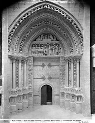 Reproduktion des Fassadenportals des Heiligen Johannes des Täufers an der Rouen-Kathedrale (Gipsabdruck)