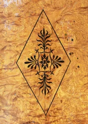 Restaurationsstil (Charles X) Esstisch aus Esche mit Amaranth-Einlagen, Frankreich