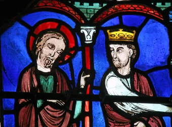 Das St. Thomas Fenster: Er wird vom König Gold gezeigt