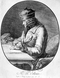 Voltaire an seinem Arbeitstisch