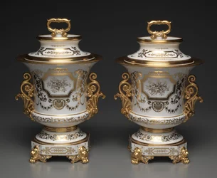 Weiß-goldene Eiskübel mit Deckel, Fabrik von Jacob-Petit