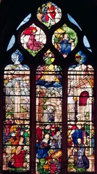 Fenster, das die Geburt Christi darstellt