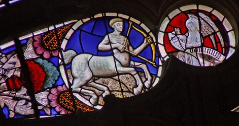 Fenster w114 Darstellung des Tierkreiszeichens Schütze