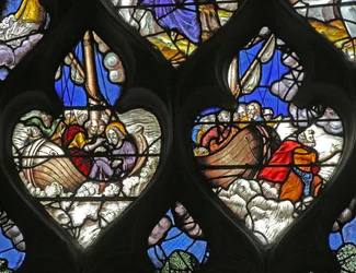 Fenster w12 mit Darstellung von Jesus, der auf dem Wasser geht, mit St. Petrus