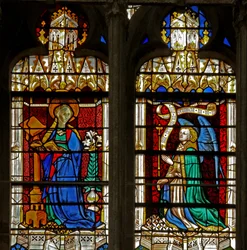 Fenster w134, die Verkündigung darstellend