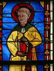 Fenster w21, das St. Protais darstellt