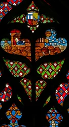 Fenster w234 zeigt ein Maßwerklicht mit Josef, der von Sonne, Mond und Sternen träumt, und dass sich die Garben seiner Brüder vor ihm verneigen