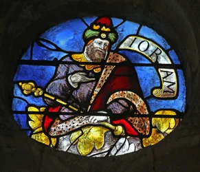 Fenster w3 mit Darstellung von König Joram am Jessebaum