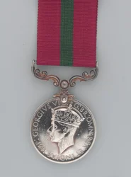 Langdienstauszeichnung und gute Führung, Regimentsfeldwebel Hassan Jabir, The King