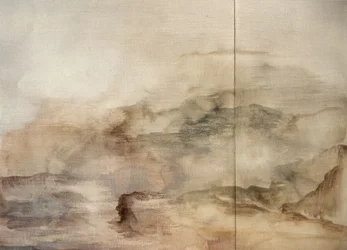 Neblige Berglandschaft