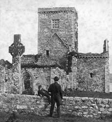 Ruinen der Kathedrale und St. Martins Kreuz, Iona, Argyll und Bute, Schottland, Ende des 19. Jahrhunderts