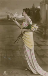 Postkarte eines schönen Mädchens mit Lilien und einer Taube, gesendet 1913