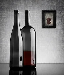 Elegantes Wein-Stillleben