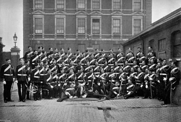 Unteroffiziere der 1. Life Guards in den Knightsbridge Barracks, London, 1896