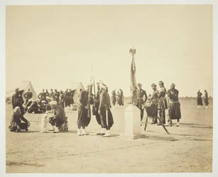 Die gehisste Flagge des Zouaven-Regiments, Camp de Châlons, 1857