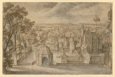 Ein Schloss mit mehreren Türmen in weiter ebener Landschaft zwischen Teichen. Ein runder Gartenpavillon in der Mitte des Vordergrundes. Links eine Allee