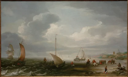 Der Strand von Egmond an Zee mit Fischern, die ihren Fang entladen