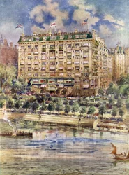 Flussfront des Savoy Hotels