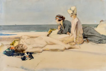 Ein abgelegener Strand und ein fernes Segel