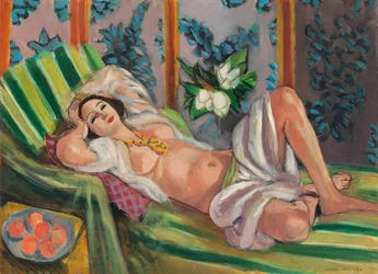 Liegende Odaliske mit Magnolien