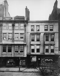 Aldgate, Überreste des alten Saracen