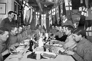 Kapitän Scotts letztes Geburtstagsessen am 6. Juni 1911, aus „Scotts letzte Expedition“