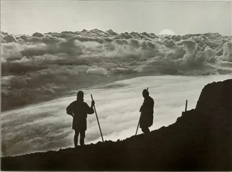 Sonnenuntergang vom Gipfel des Fuji, 1910