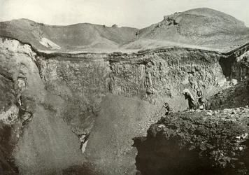 Der heilige Krater des Fuji-San