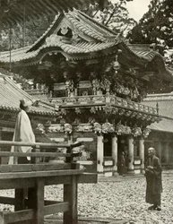 Das Yomei-Tor in Nikko, 1910