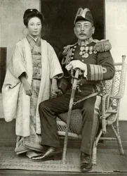 Vizeadmiral Kamimura und seine Tochter Hoshiko, 1910