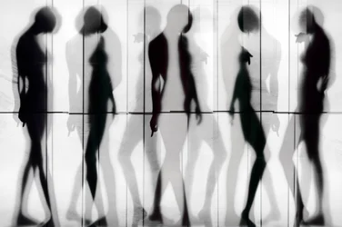 Verschwommene Silhouetten