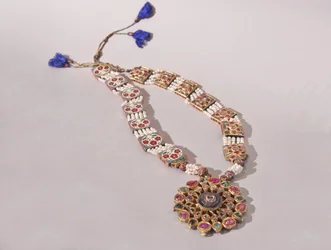 Halskette (mit wendbarem Blumendesign), ca. 1870