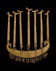 Krone, Völker der Insel Flores