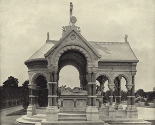 Denkmal von Kardinal McCabe, Glasnevin