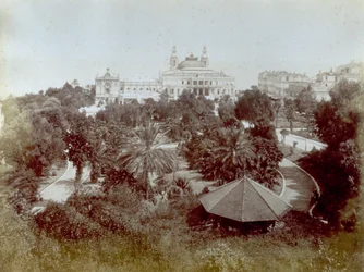 Die Boulengrins-Gärten, die an das Casino in Montecarlo angrenzen