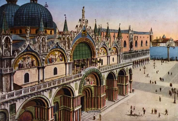 Venedig: Fassade der Basilika von der Uhrturm gesehen