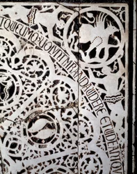Detail des ursprünglichen Marmorbodens 11.-13. Jahrhundert