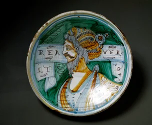 Porträt eines Mannes mit Turban. Keramikteller, hergestellt in Viterbo, Italien. 17. Jahrhundert, Florenz, Museo Nazionale del Bargello
