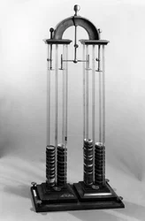 Voltasäule (Batterie) hergestellt für den Physiker Jacques Alexandre Charles (1746-1823) von Alessandro Volta (1745-1827) 1800