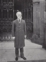 Der ehrenwerte James Bryce