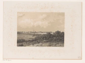 Landschaft mit Dorf am Horizont