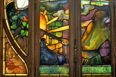Nancy (Département 54), Jugendstil, Handelskammer und Börse, Buntglasfenster von Jacques Gruber (1870-1936)