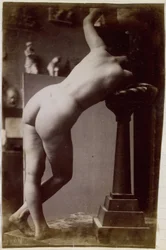 Studie eines weiblichen Aktmodells, von hinten gesehen, im Atelier von Jacques de Lalaing, Vorstudie für kreisförmigen Brunnen