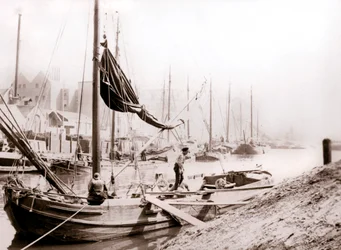 Kanalboote, Rotterdam, 1898