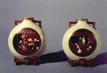 Paar Worcester-Vasen