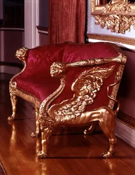 Sofa mit geflügelten Löwen-Endstützen, ca. 1760