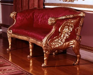 Sofa mit geflügelten Löwen-Endstützen, ca. 1760