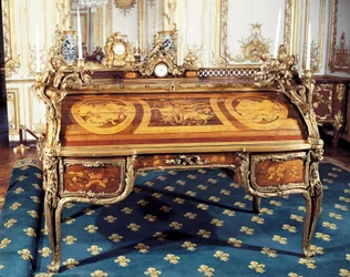Louis-quinze-Stil: Der Schreibtisch des Königs