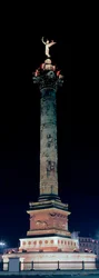 Ansicht der Julisäule auf dem Place de la Bastille in Paris